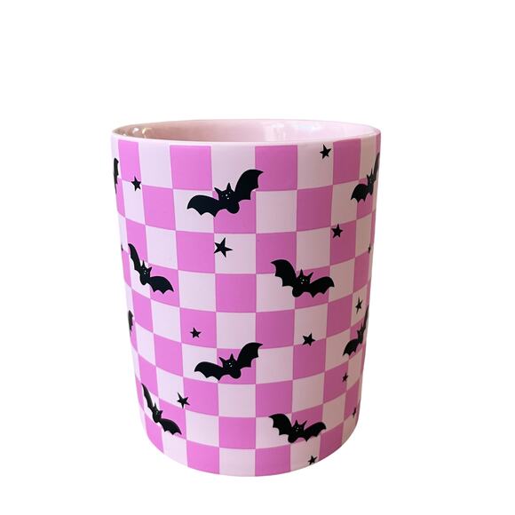 HALLOWEEN SOFT TOUCH COFFEE MUG HOT PINK CHECKERED BATS - BATTY & BEWITCHING NEW - Picture 8 of 12